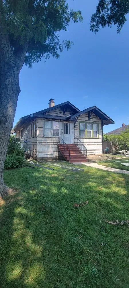 Slide of Husband & Wife General Construction