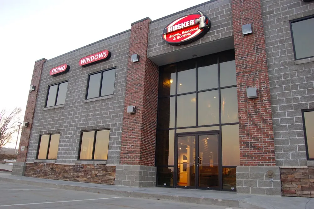 Slide of Husker Hammer Siding, Windows & Roofing