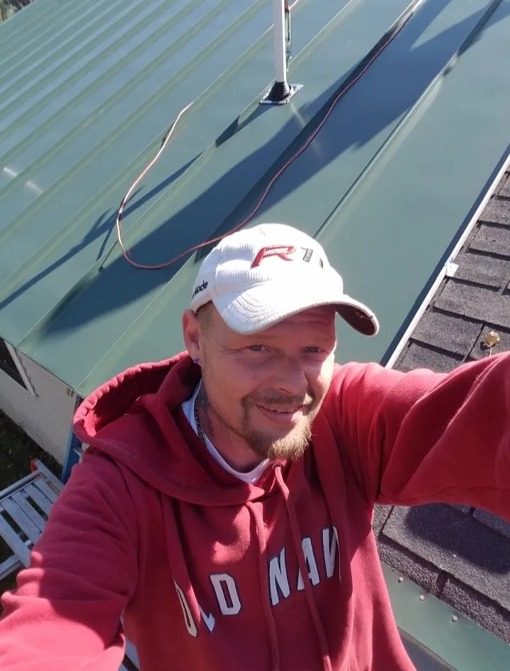 Slide of Hutchins Home Improvements