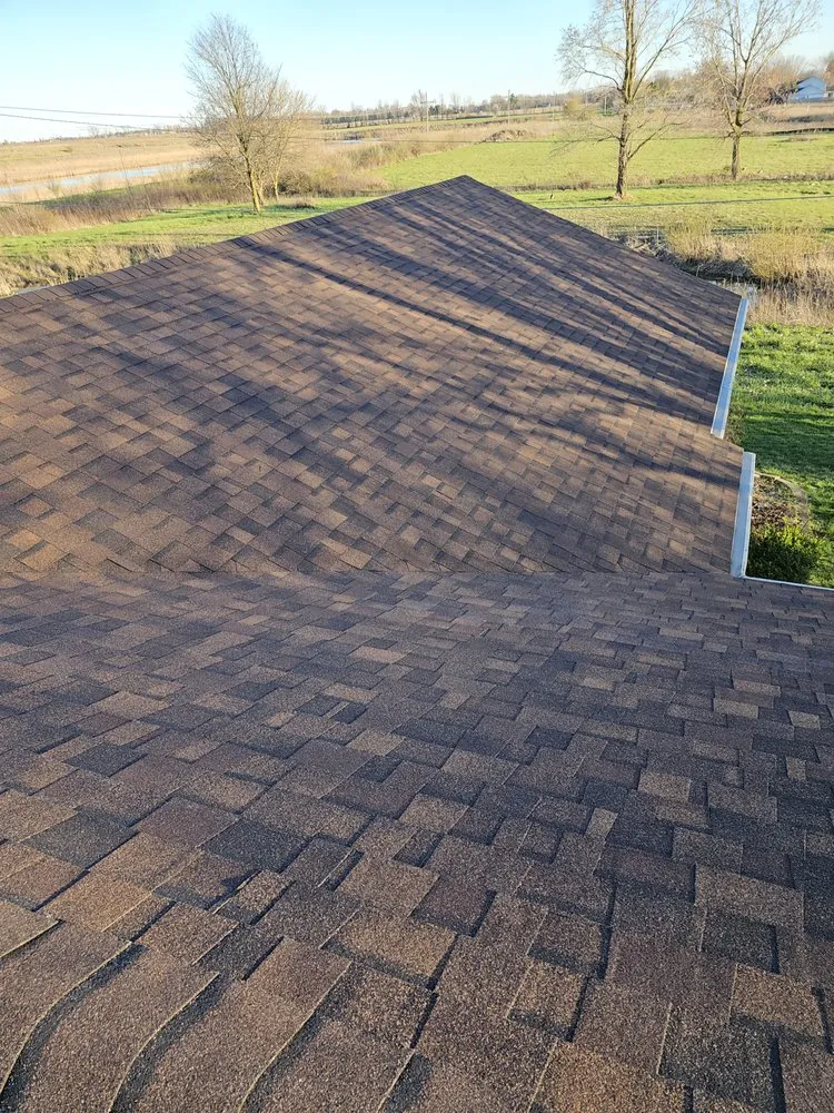 Local residential roofing service in Indianapolis City, IN - H&W Home Solutions