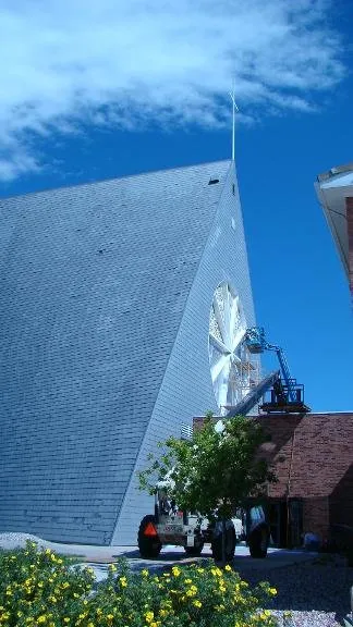 Slide of Hyaltitude Contracting