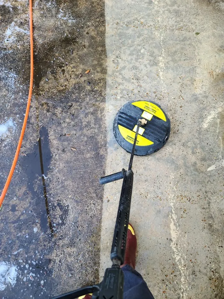 Slide of Hydreaux Flow Pressure Washing