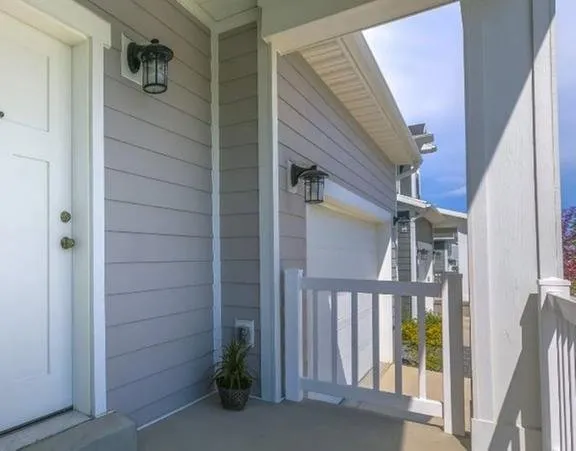 Slide of Hyman Builders & Roofing