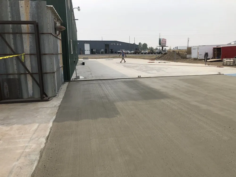 Slide of Hymark Construction