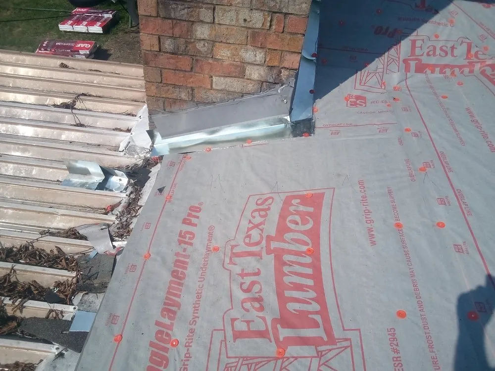 Slide of Hyperion Builders