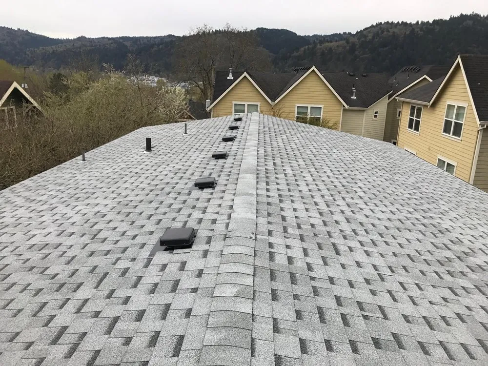 Slide of I & A Roofing