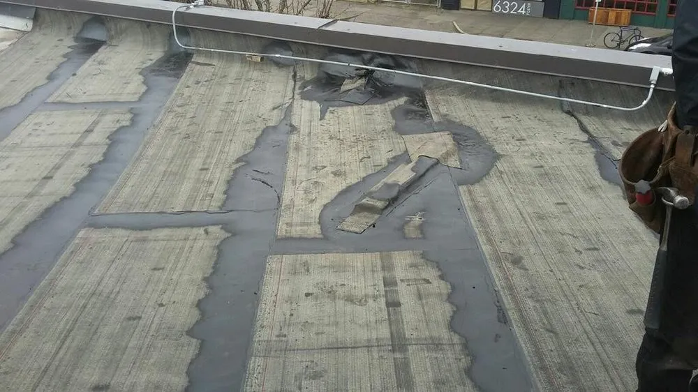 Slide of I & A Roofing