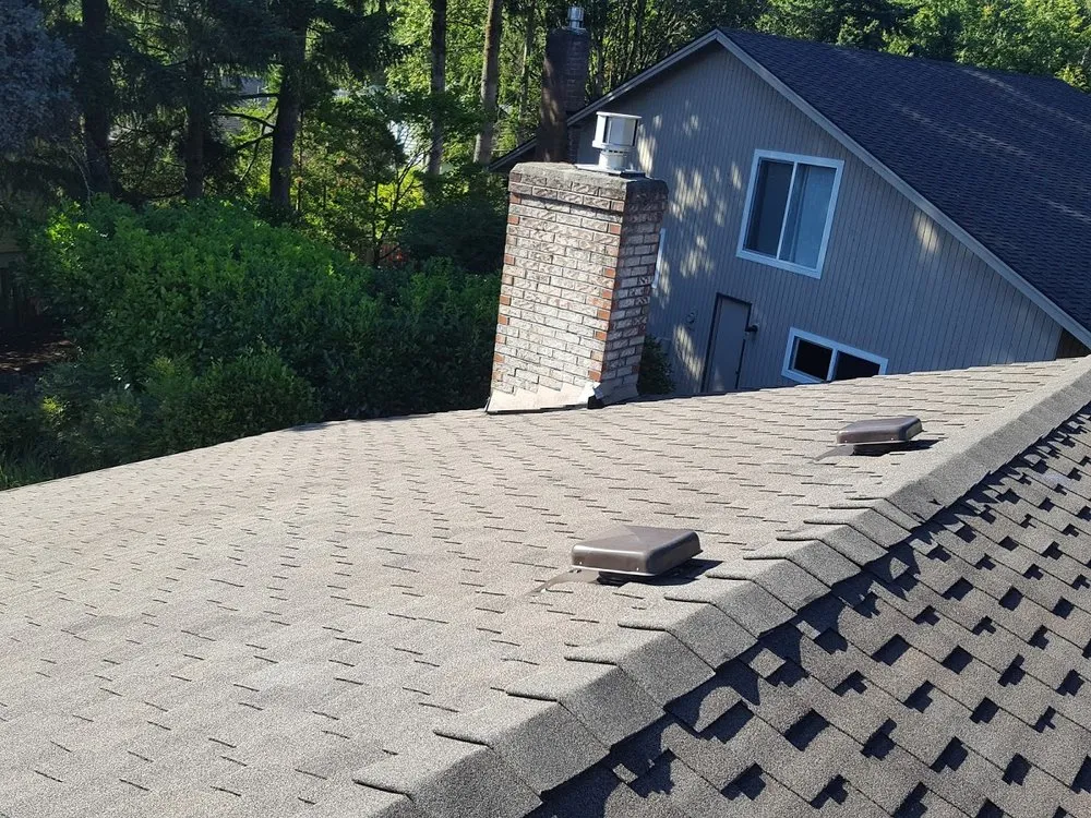 Slide of I & A Roofing