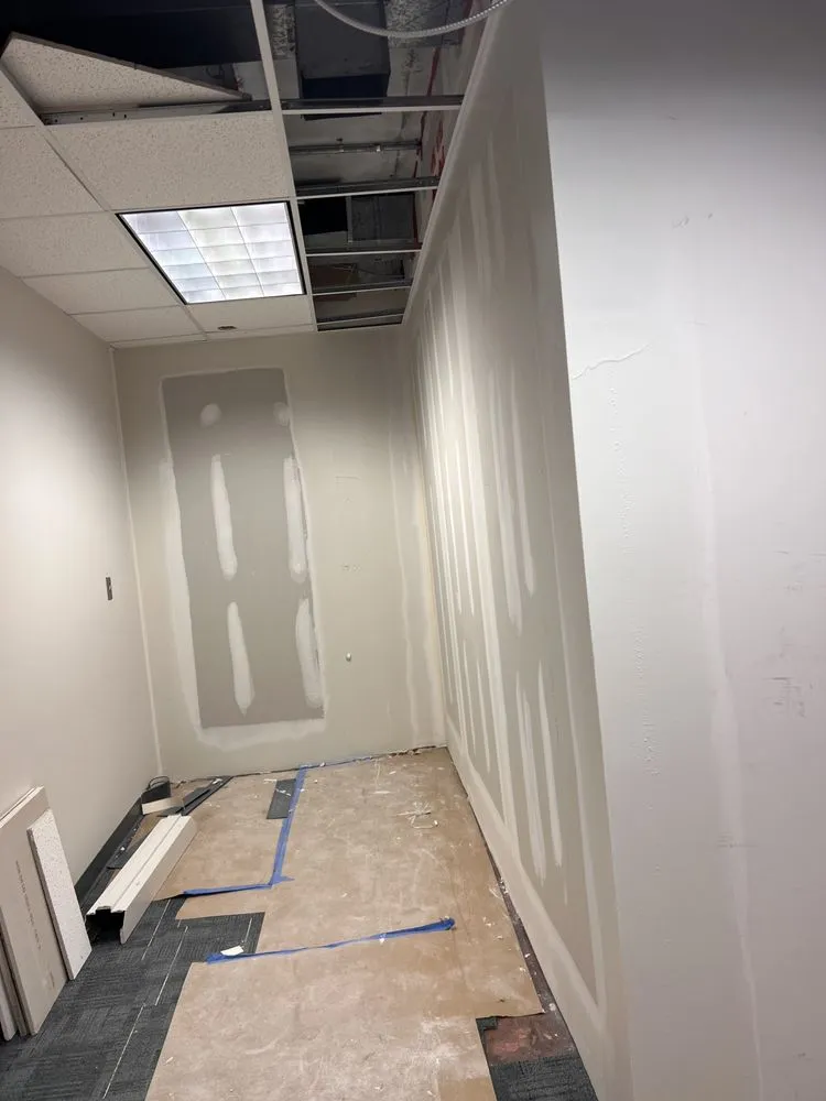 Slide of I & E Construction