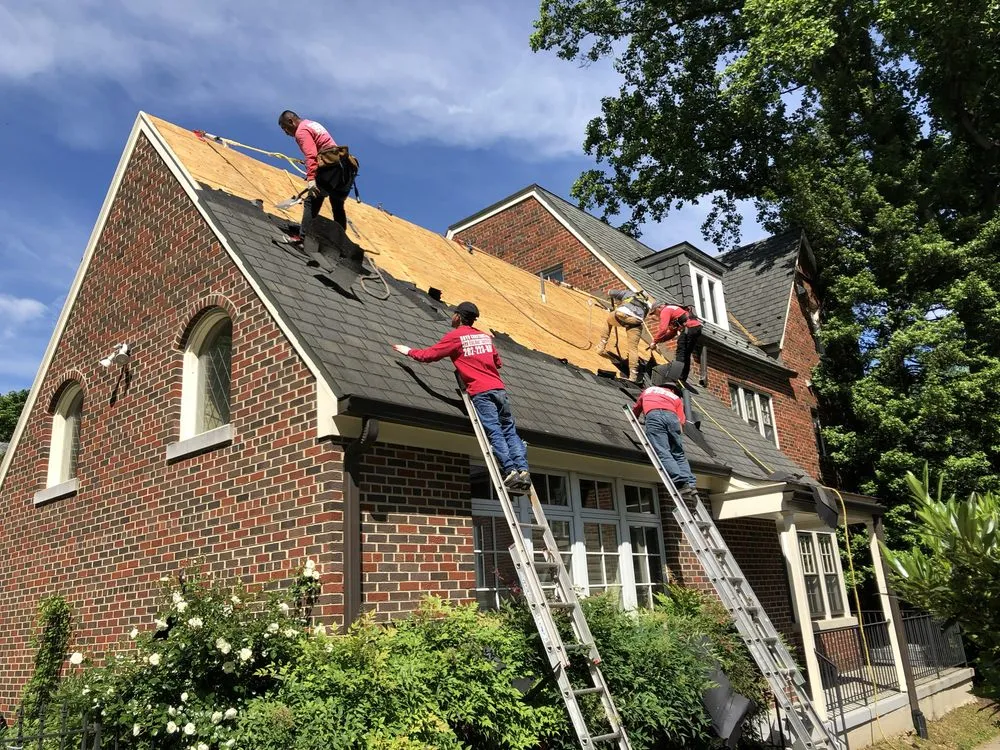 Slide of I Boyd Home Improvements