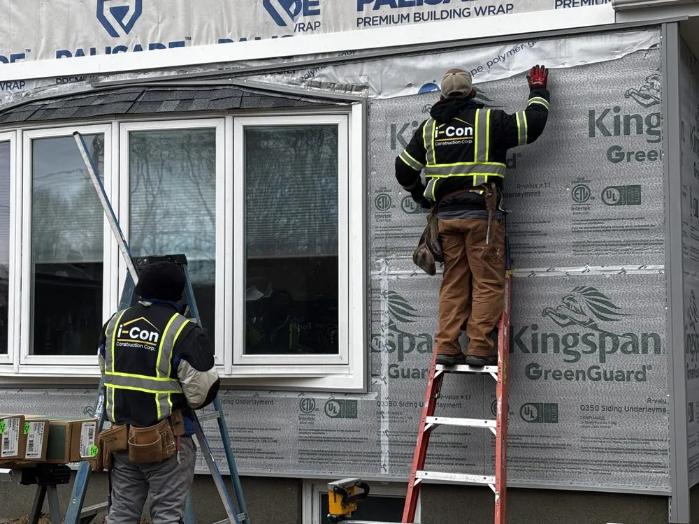 Slide of I-Con Construction