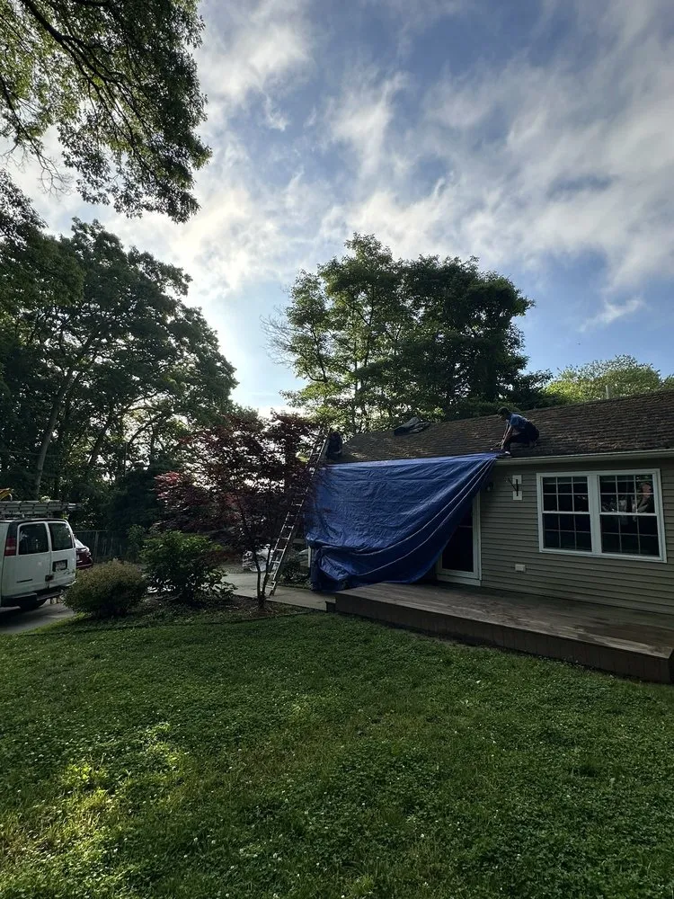 Slide of I-Con Construction