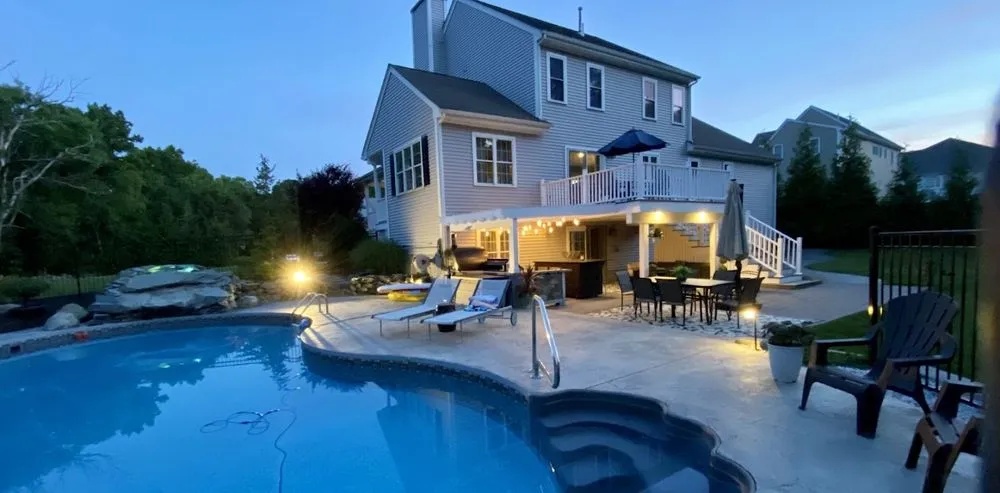 Slide of I-Con Construction