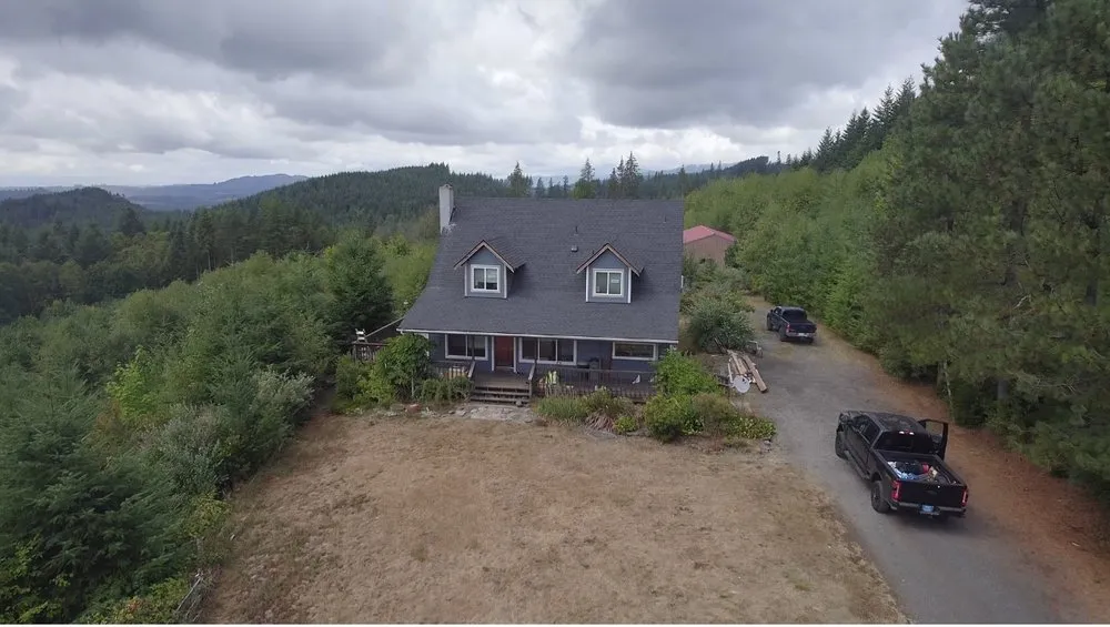 Slide of I5 Exteriors