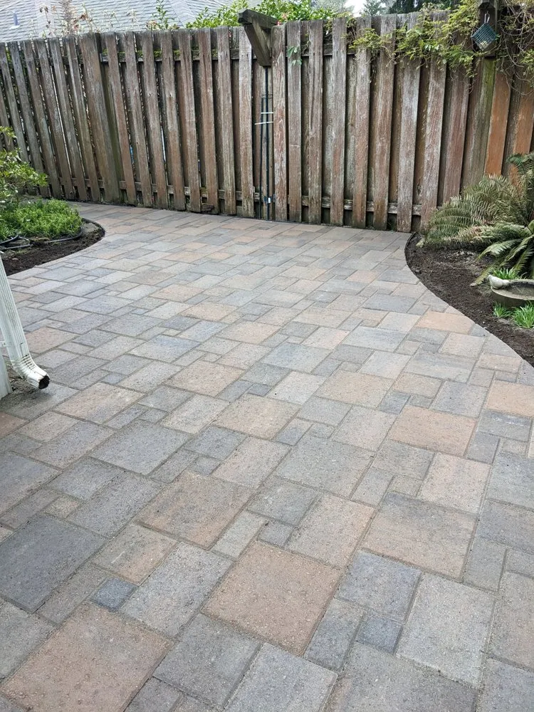 Slide of I5 Exteriors