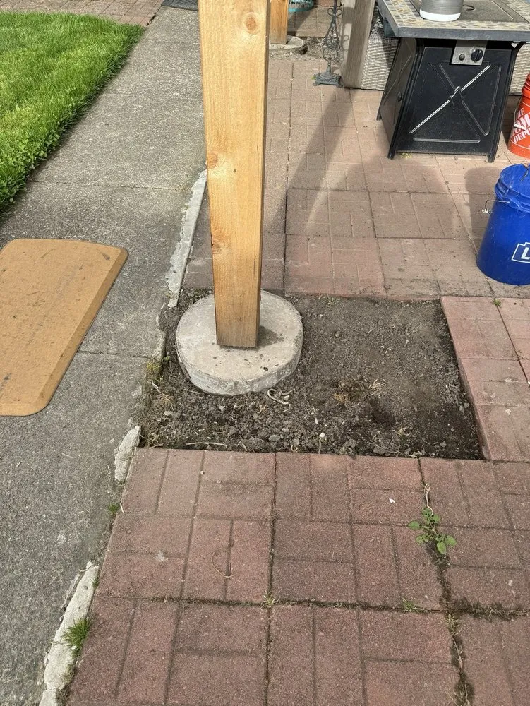 Slide of i5 Exteriors