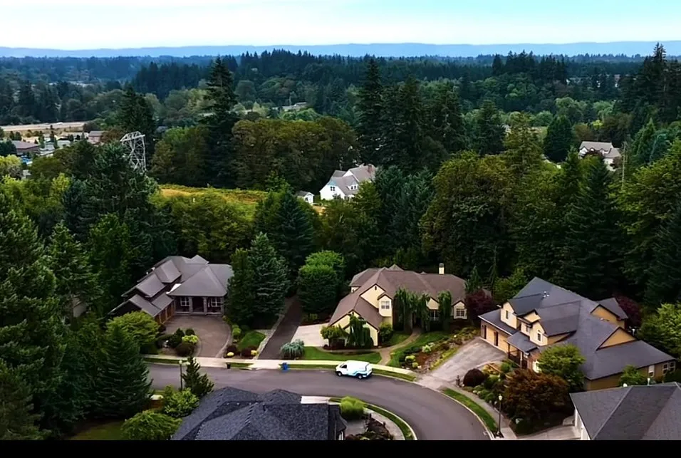 Slide of IAK Contractors