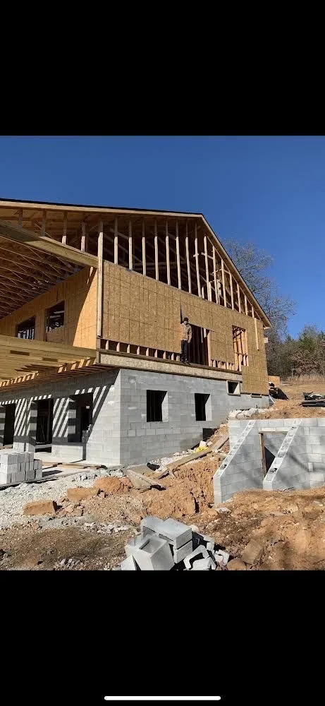 Slide of Ibarra Handyman Services