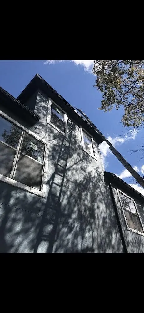 Slide of Ibarra Handyman Services