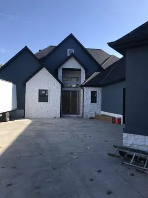 Ibarra Handyman Services Logo