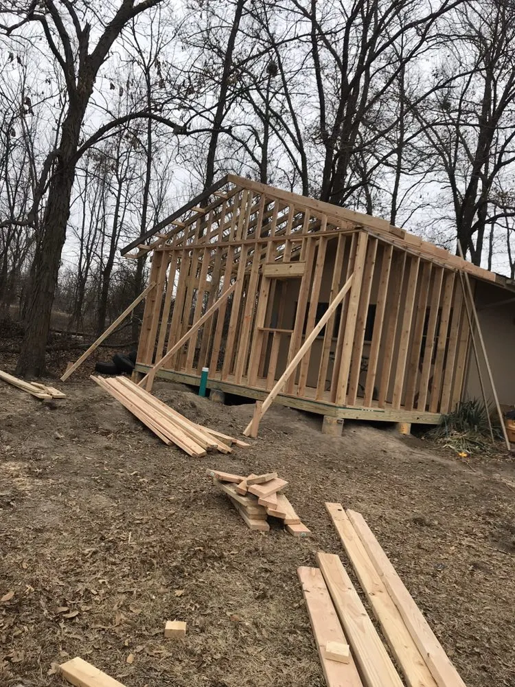 Trusted roof leak repair for fast service in Hartsburg, MO by IC Restoration