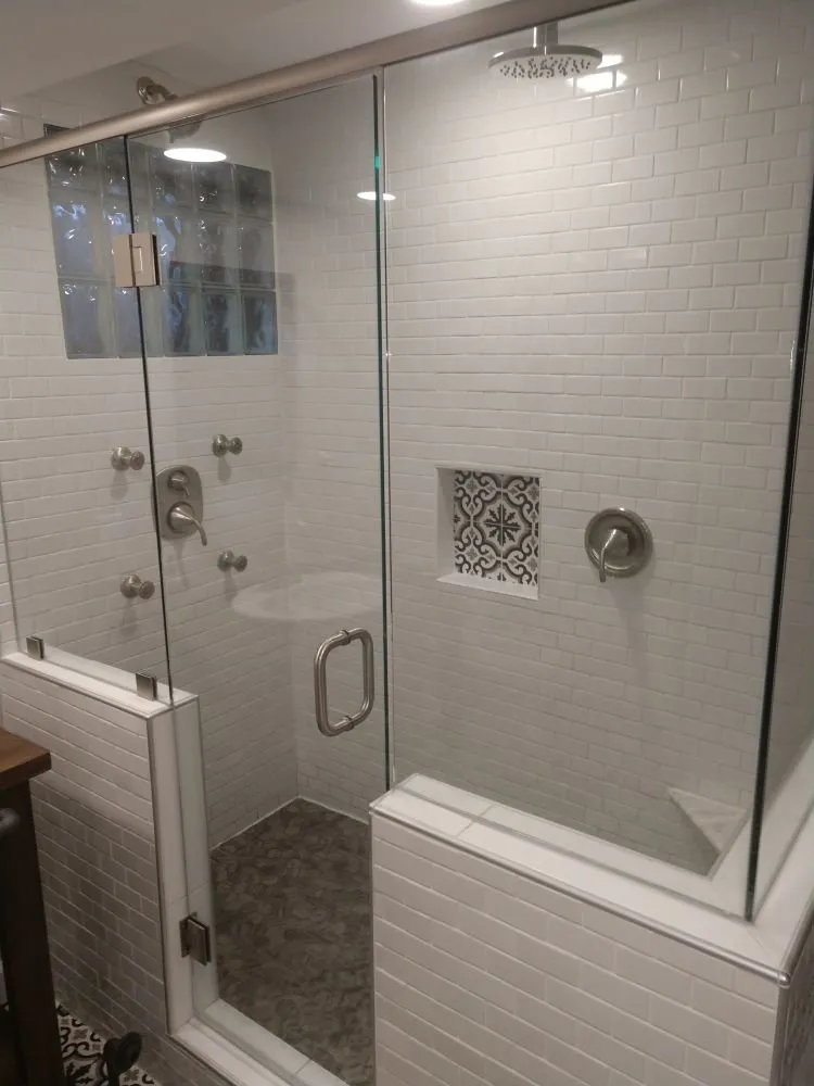 Slide of Icon General Contracting Services