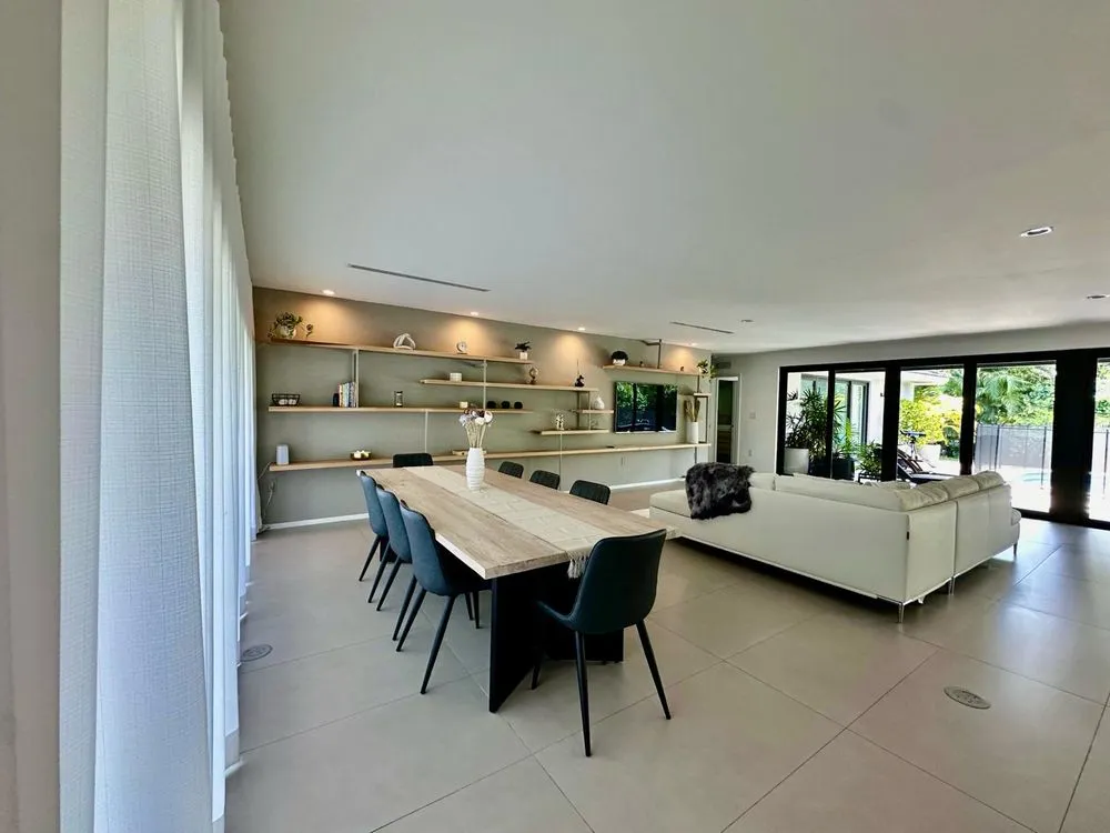 Slide of Icon Home Builders & Remodeling