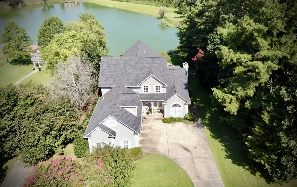 Slide of Idea Roofing