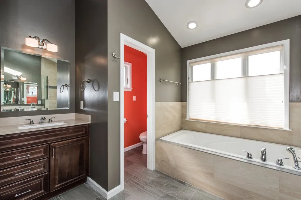 Slide of Ideal Construction & Remodeling