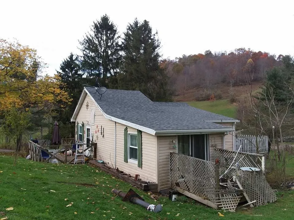 Top-rated roof replacement for fast service in Fairview, WV by Ideal Construction