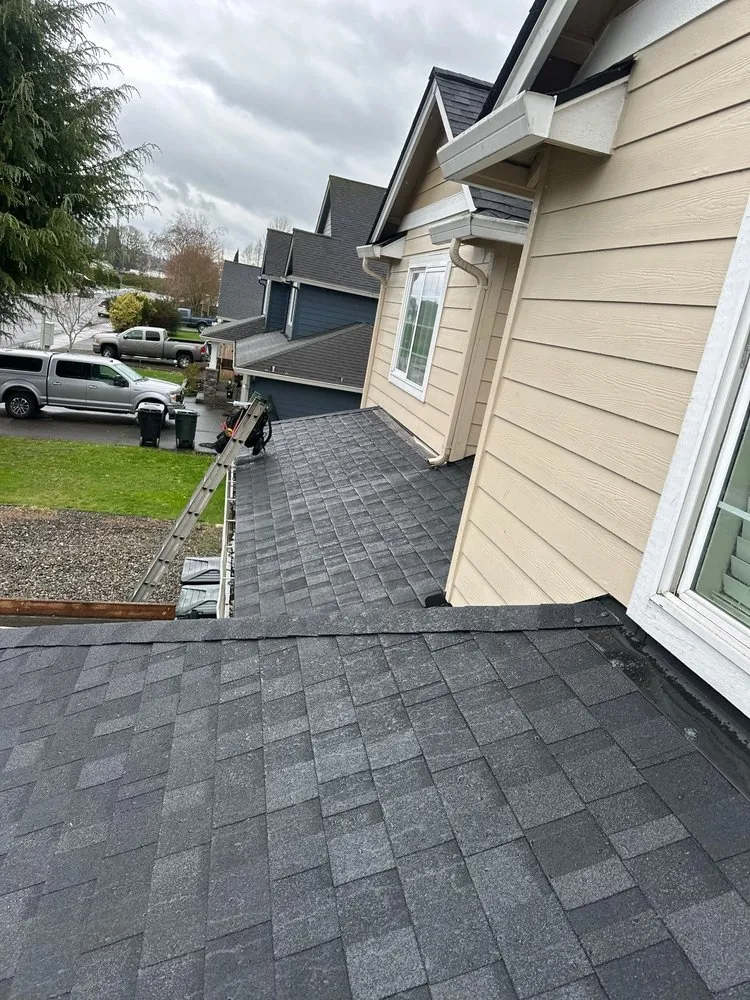 Slide of iDeal Roofing