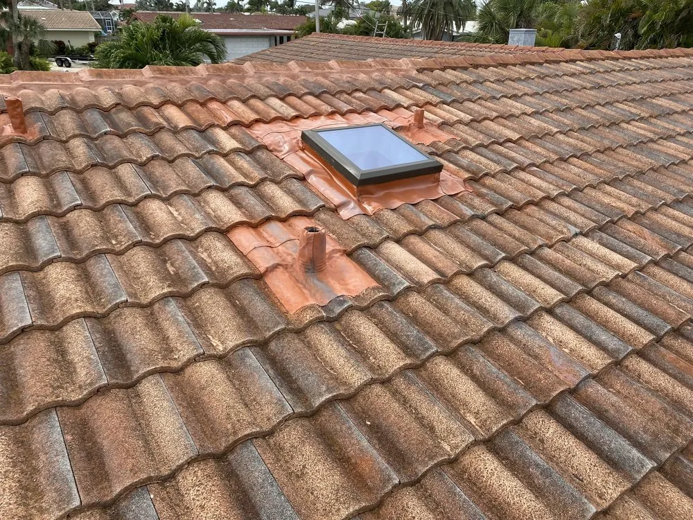 Slide of iFixRoofs