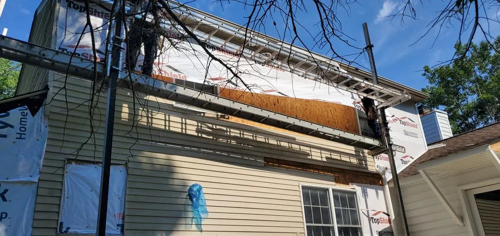 Licensed flat roof repair after storm damage across Upper Marlboro, MD - I&G General Contractor