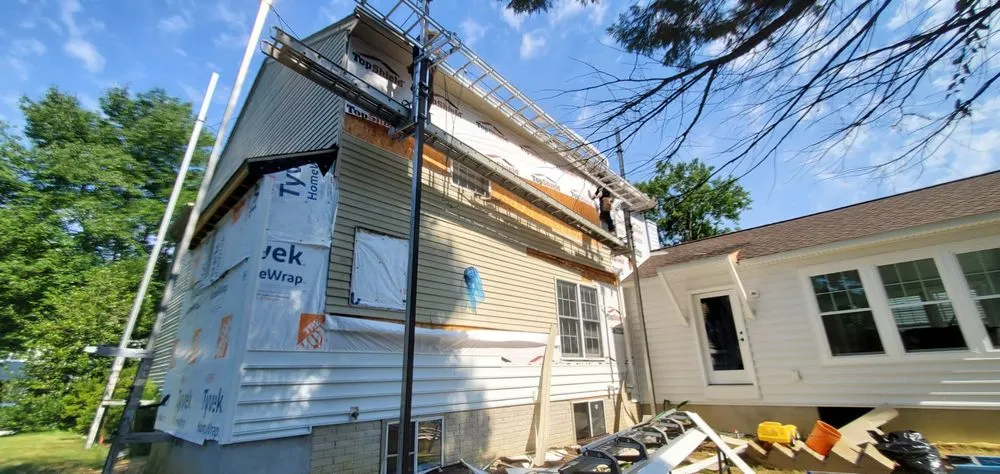 Licensed roof leak repair experts serving Upper Marlboro, MD - I&G General Contractor