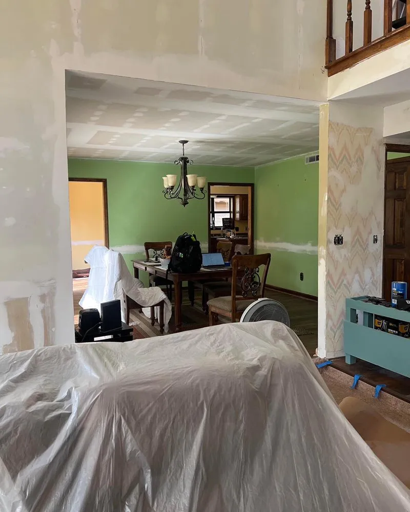 Slide of I&G Painting and Construction