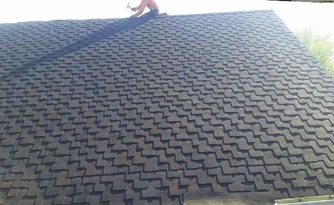 Slide of I.H. Roofing