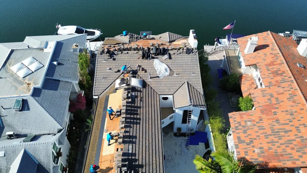 Slide of iHeart Roofing