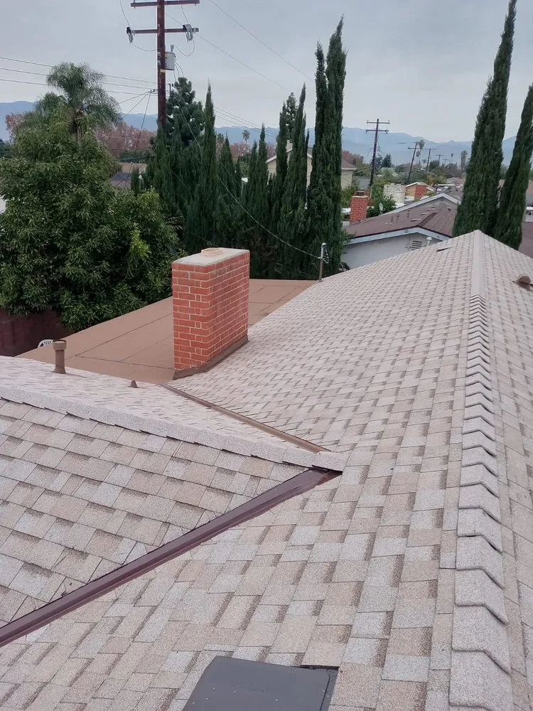 Slide of iHeart Roofing