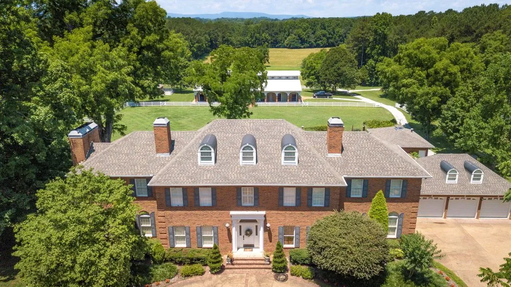 Slide of IHH Showroom