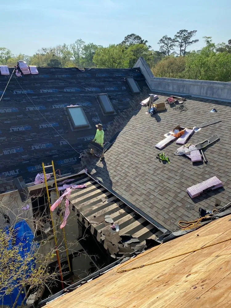 Slide of Ik Roofing & Reconstruccion