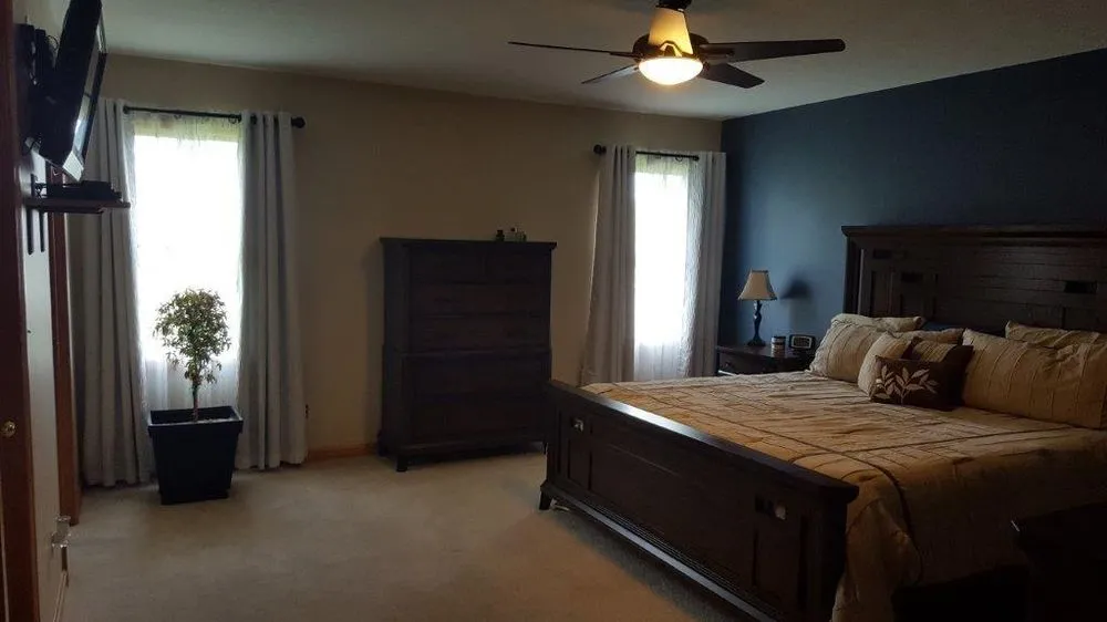 Slide of Illini Home Repair & Remodeling