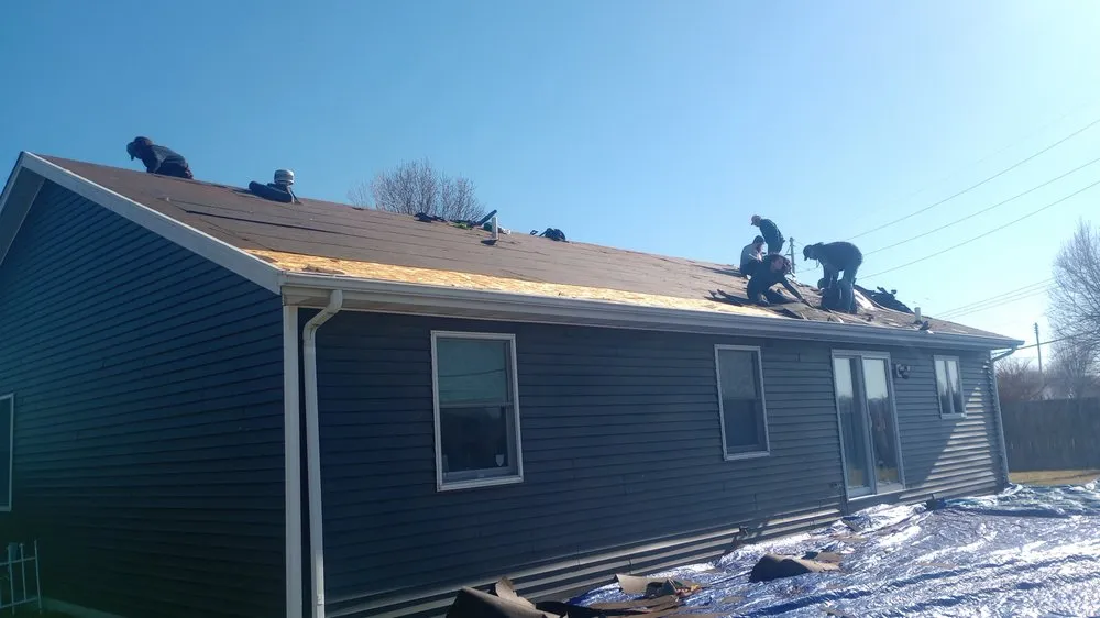 Slide of Illinois Cleaning Solutions