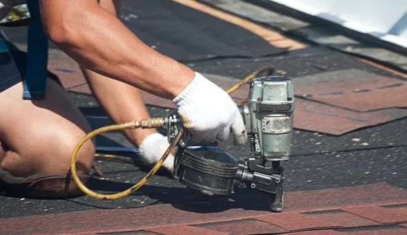 Slide of Illinois Roofing & Siding