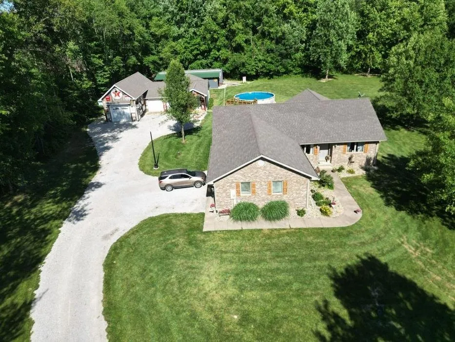 Slide of I&M International Construction