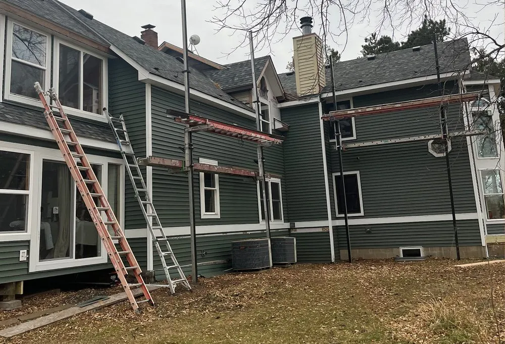 Slide of Image Contracting