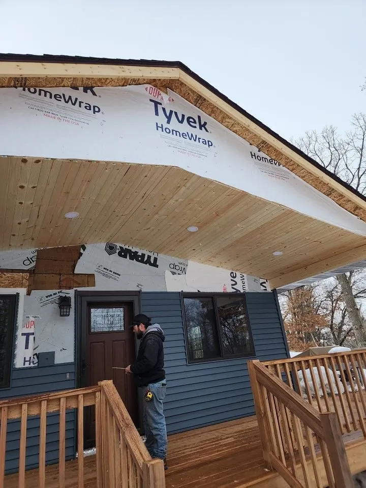 Slide of Image Contracting