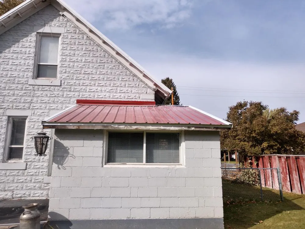Slide of Immaculate Roofing