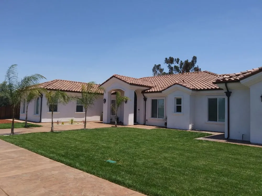 Slide of Imperial Roofing and Gutters