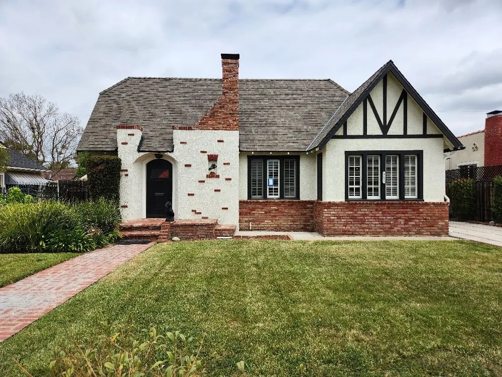 Slide of Imperial Roofing and Gutters