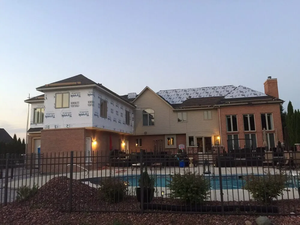 Slide of Imperial Building & Roofing